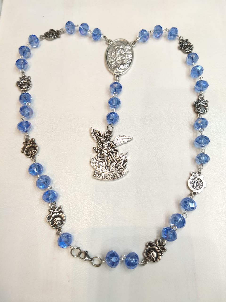 coronilla San Miguel azul