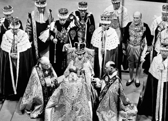 queen-elizabeth-ii-coronation-service-in-westminster-abbey-2