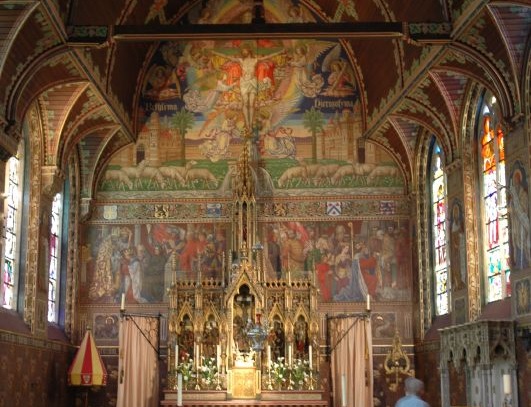 Main_altar_of_the_Basilica_of_the_Holy_Blood